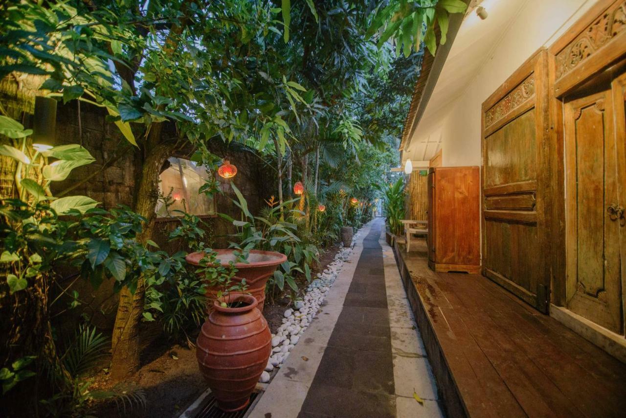 The Secret Jungle Villas Seminyak 外观 照片