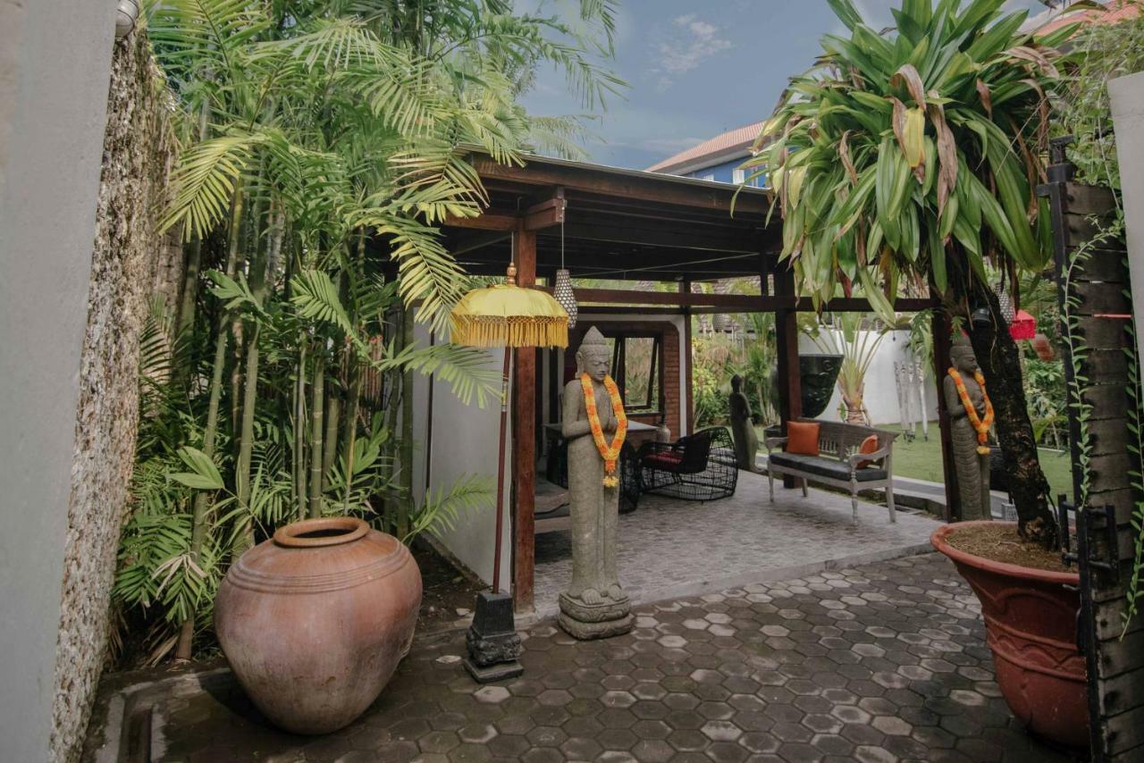 The Secret Jungle Villas Seminyak 外观 照片