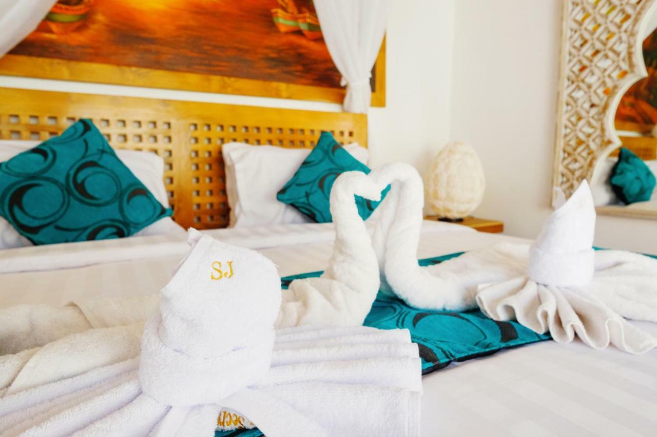 The Secret Jungle Villas Seminyak 外观 照片